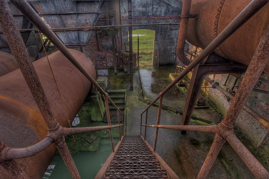 [img width=900 height=600]http://i210.photobucket.com/albums/bb106/ACAB_81/UntitledHDR20copycopycopy.jpg?t=1197318807[/img]