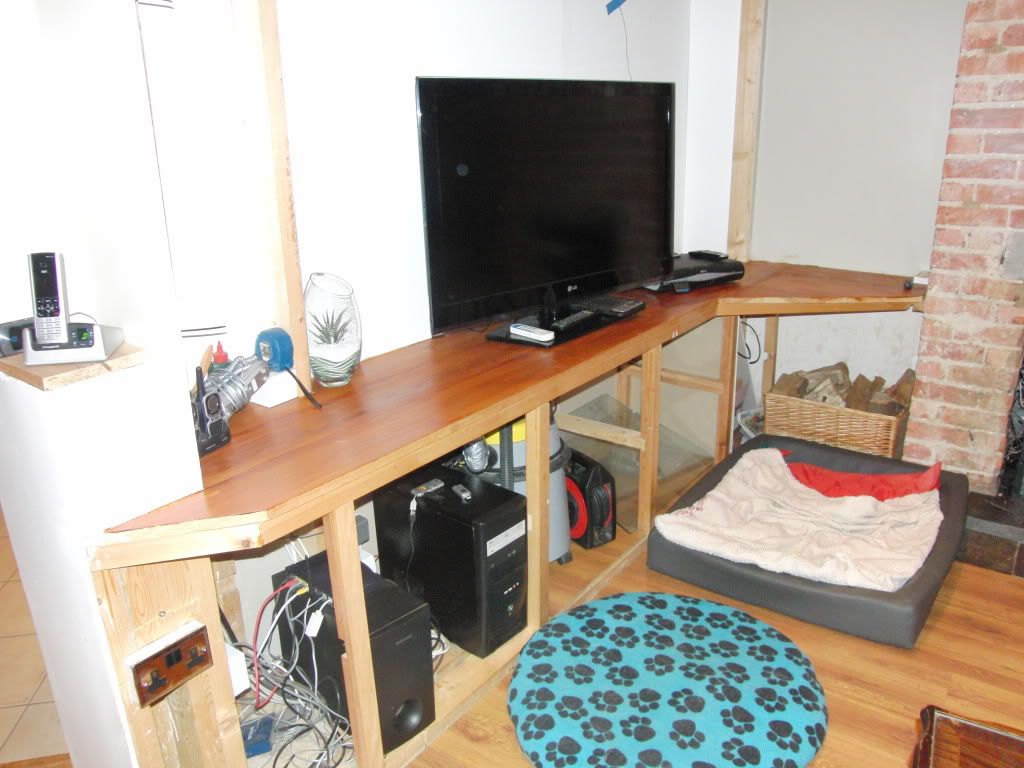 http://i210.photobucket.com/albums/bb208/drhysted/CIMG3820.jpg