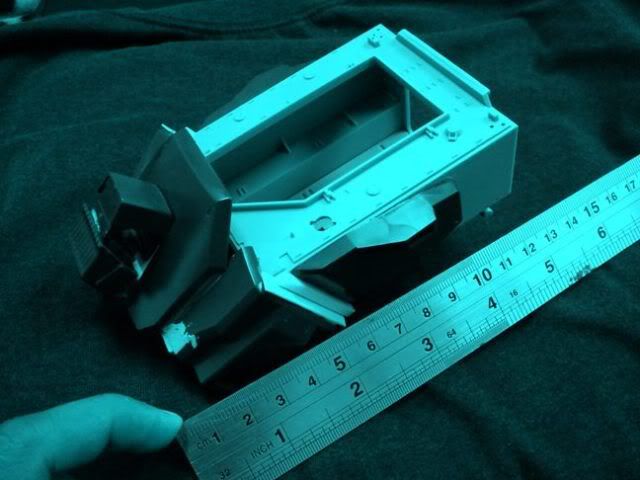 http://i210.photobucket.com/albums/bb221/jmrquinsaat/INNOKITZ%20WIPZ/CockpitHullScale.jpg