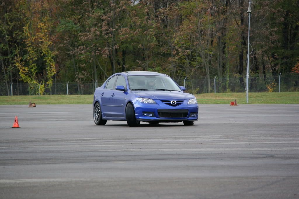 http://i210.photobucket.com/albums/bb276/coondogg15210/AutoX%2010-25/IMG_2241.jpg