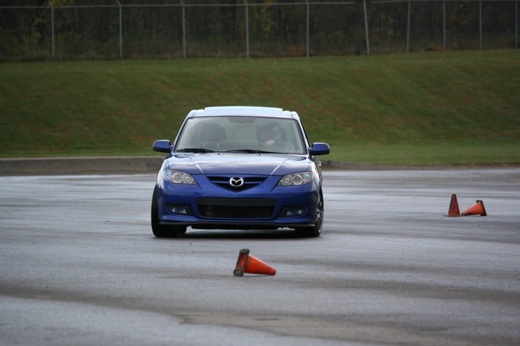 http://i210.photobucket.com/albums/bb276/coondogg15210/AutoX%2010-25/IMG_2251.jpg