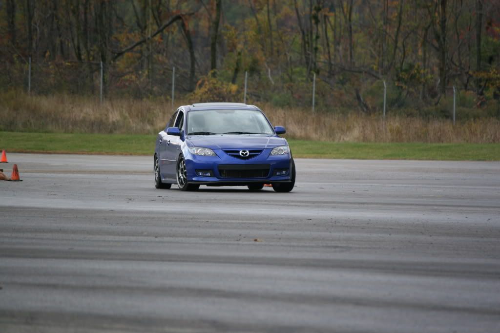 http://i210.photobucket.com/albums/bb276/coondogg15210/AutoX%2010-25/IMG_2453.jpg