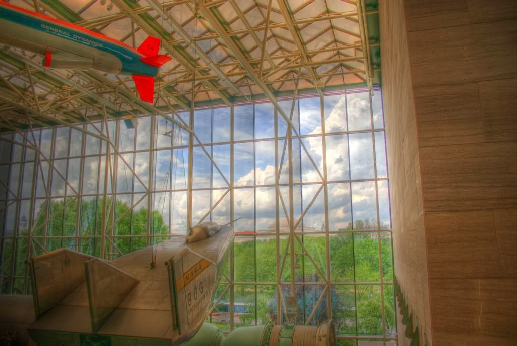 IMAGE: http://i210.photobucket.com/albums/bb276/coondogg15210/vacation%206-26-08/150e2b51.jpg