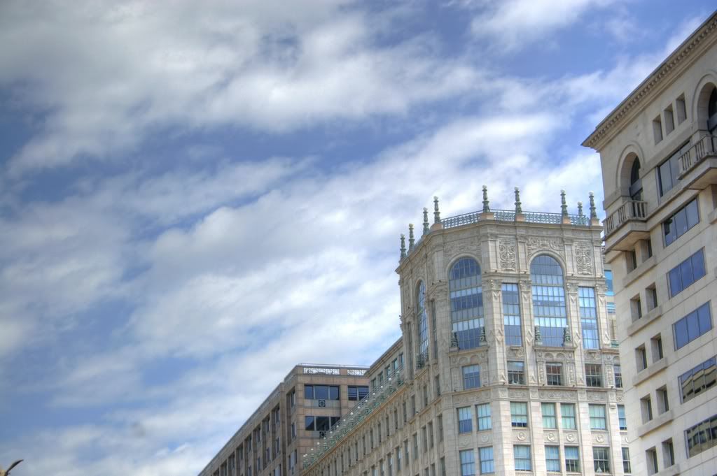 IMAGE: http://i210.photobucket.com/albums/bb276/coondogg15210/vacation%206-26-08/c8fcb111.jpg