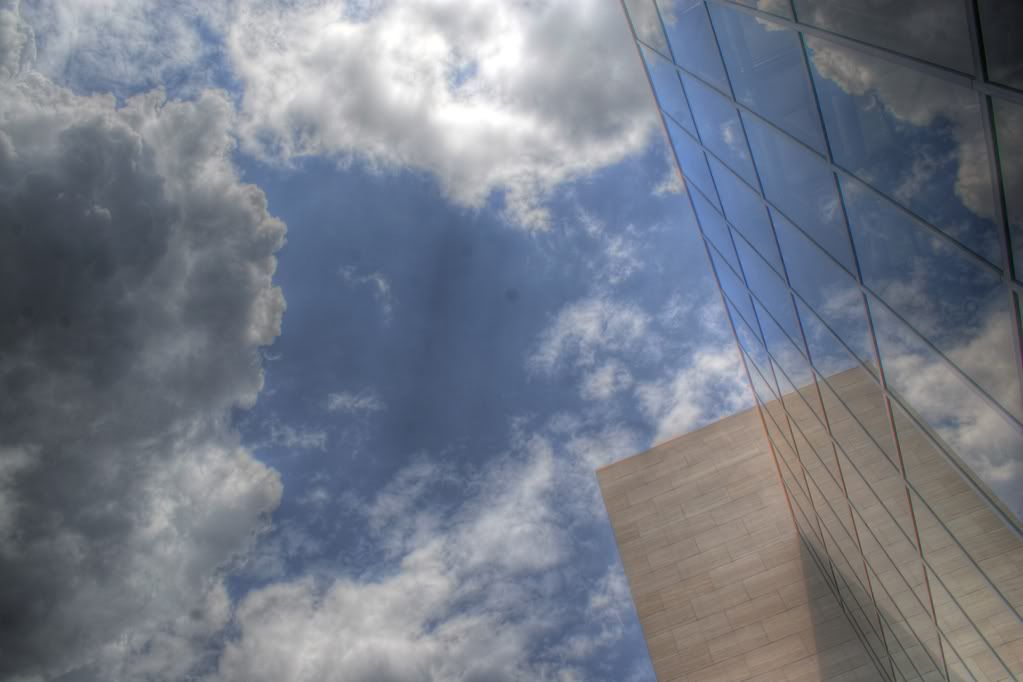 IMAGE: http://i210.photobucket.com/albums/bb276/coondogg15210/vacation%206-26-08/d21eb881.jpg