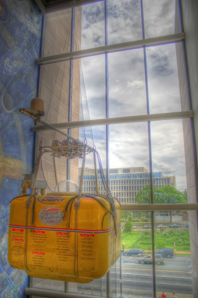 IMAGE: http://i210.photobucket.com/albums/bb276/coondogg15210/vacation%206-26-08/db03f7f9.jpg