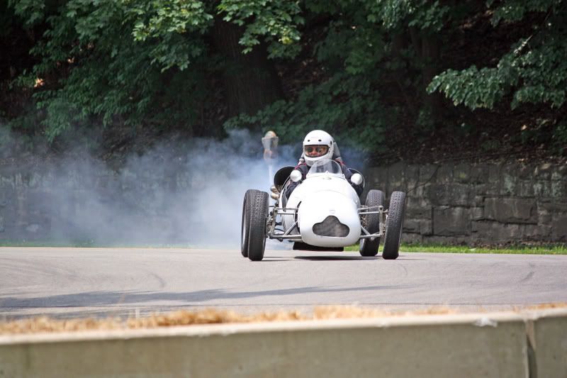 IMAGE: http://i210.photobucket.com/albums/bb276/coondogg15210/vgprace/1eff6596.jpg