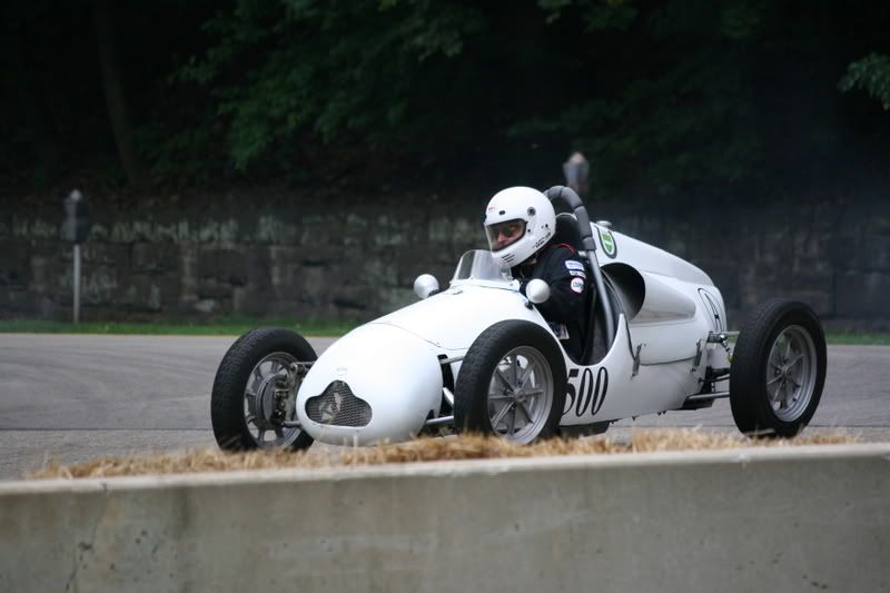 IMAGE: http://i210.photobucket.com/albums/bb276/coondogg15210/vgprace/bdaf1c4d.jpg