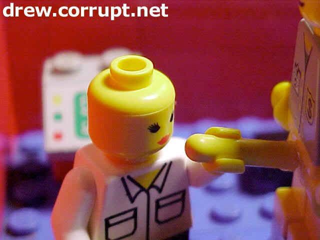 Forum Image: http://i210.photobucket.com/albums/bb291/stoaster/drewlego1-9.jpg