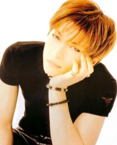 Gackt-21grins.jpg