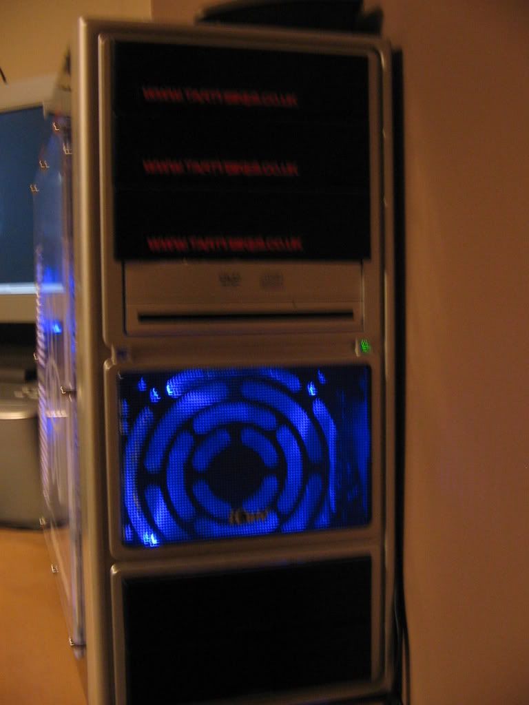 computercae002.jpg