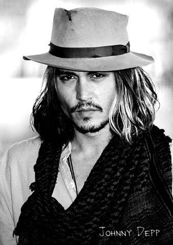Celebrity hairstyles Johnny Depp 4