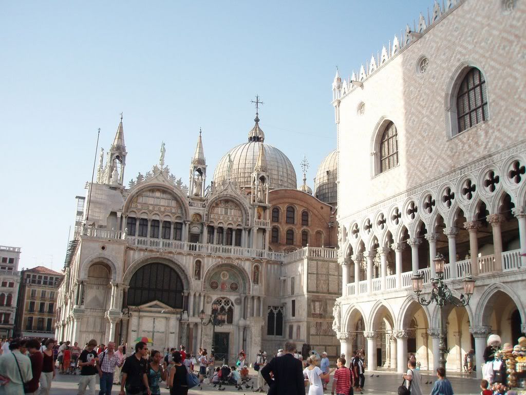 NATI EN VENECIA Pictures, Images and Photos