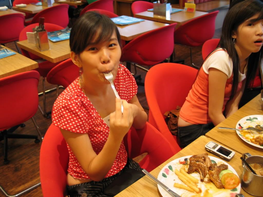 Photo Sharing and Video Hosting at Photobucket