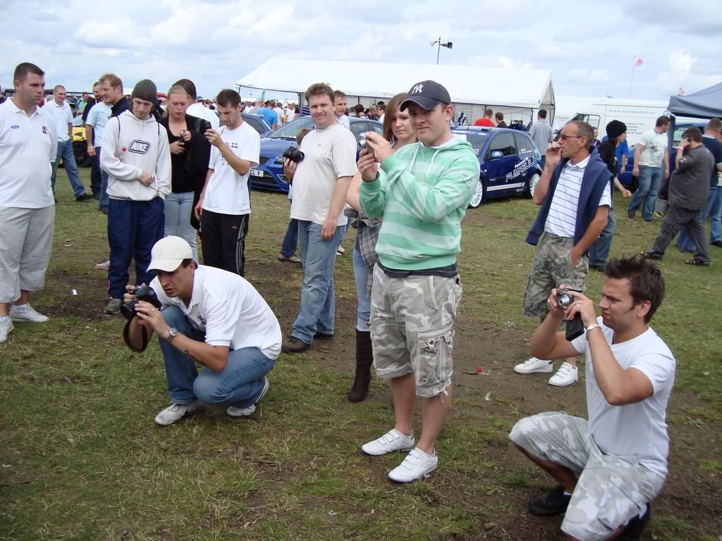 [img width=1024 height=768]http://i210.photobucket.com/albums/bb99/djdjrob/DSC00081.jpg[/img]