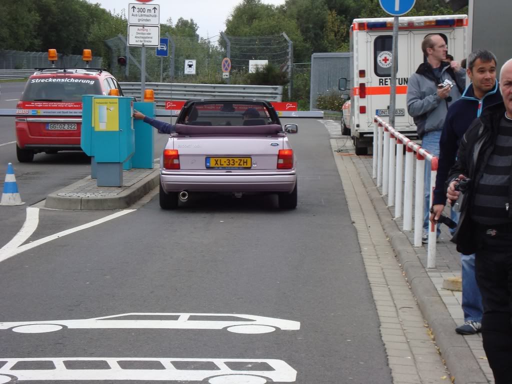 [img width=1024 height=768]http://i210.photobucket.com/albums/bb99/djdjrob/DSC00427.jpg[/img]