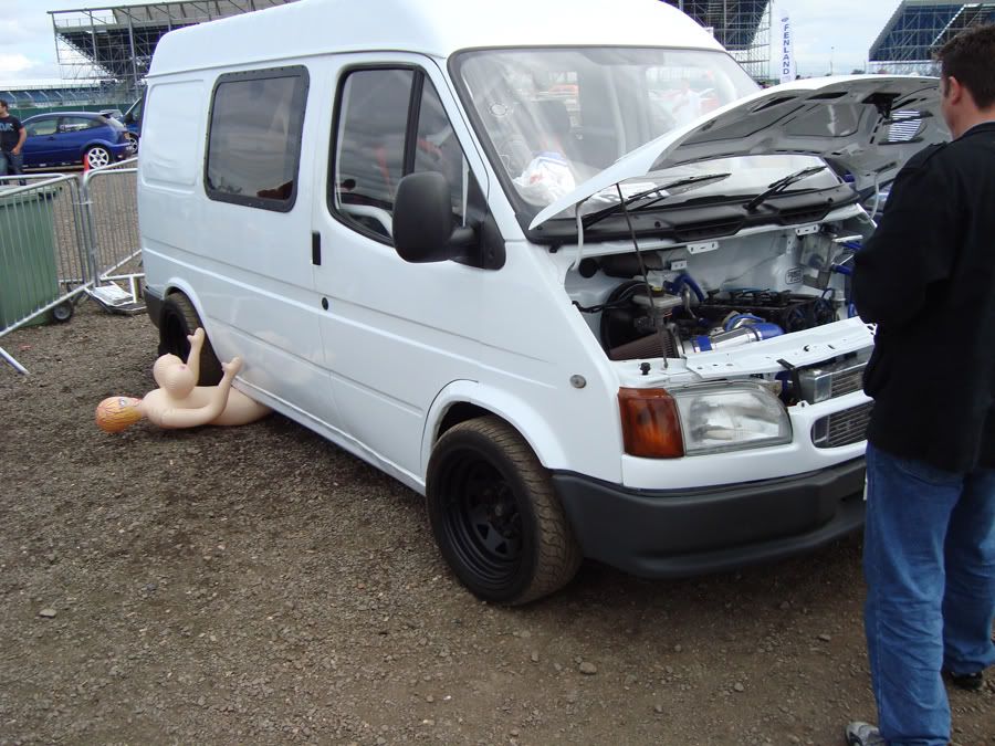 [img width=900 height=675]http://i210.photobucket.com/albums/bb99/djdjrob/DSC02784.jpg[/img]