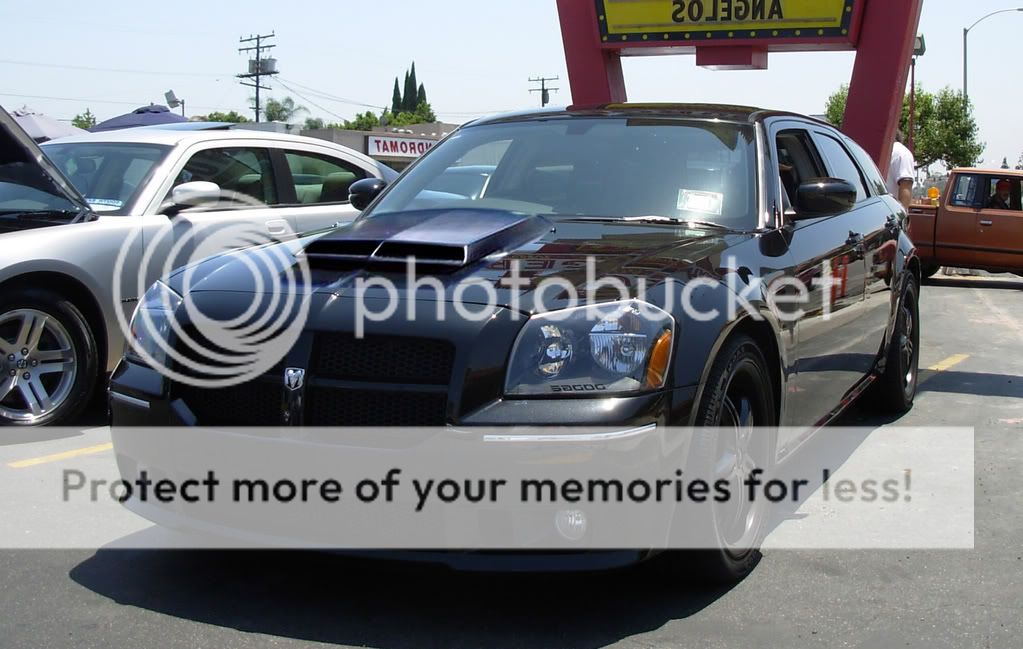 Request for '73 Challenger hood scoop on Magnum