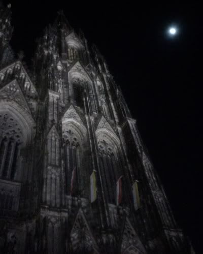 http://i210.photobucket.com/albums/bb56/Ka1isto/Dom_1-web.jpg